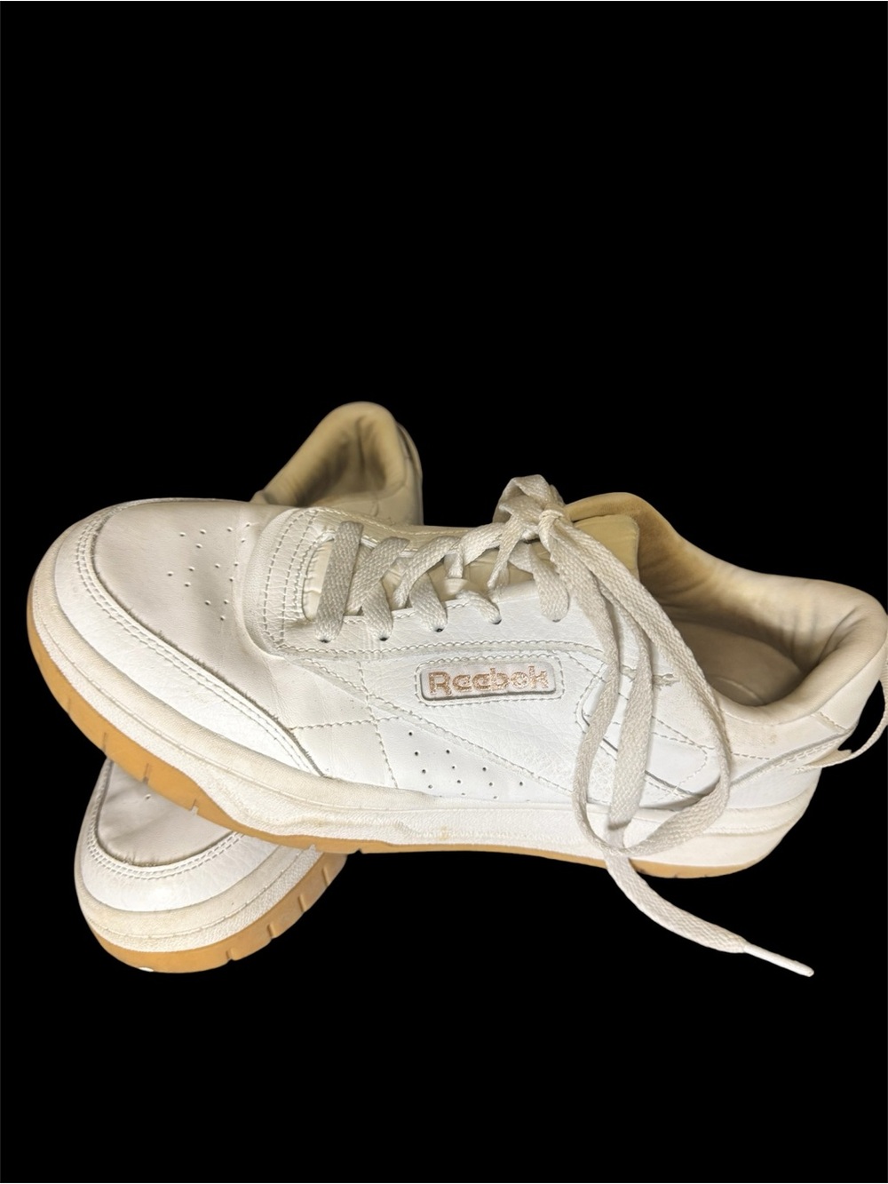 Women’s Reebok White Leather Sneakers with Gum Outsoles Size 8